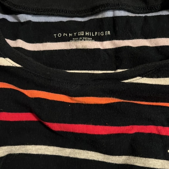 Tommy Hilfiger Teeshirt - Picture 2 of 2
